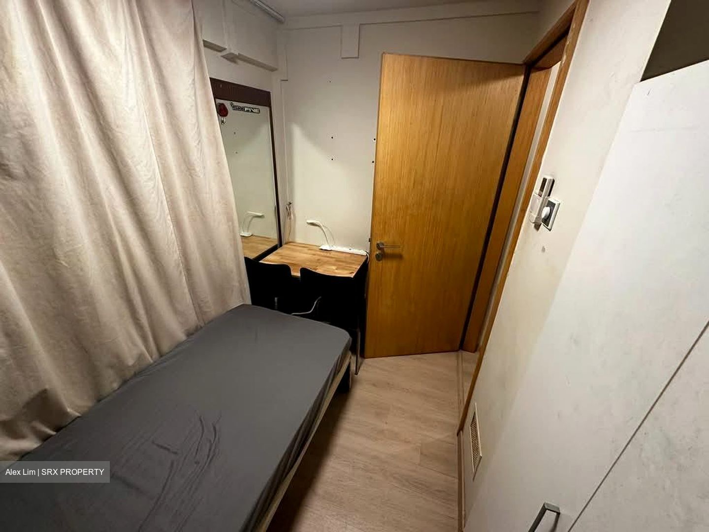 Blk 215 Boon Lay Place (Jurong West), HDB 3 Rooms #579258141